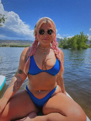 Demi Bleu 💦