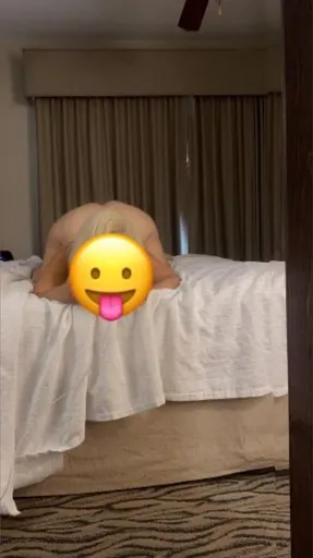 Suscríbete 🍆👅🤤🍑y te complazco en todo