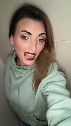 Freaky222
