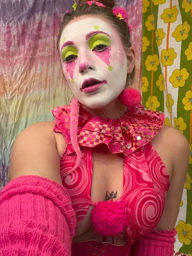 Giggles the Clown
