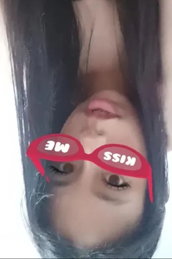 👁️👅👁️