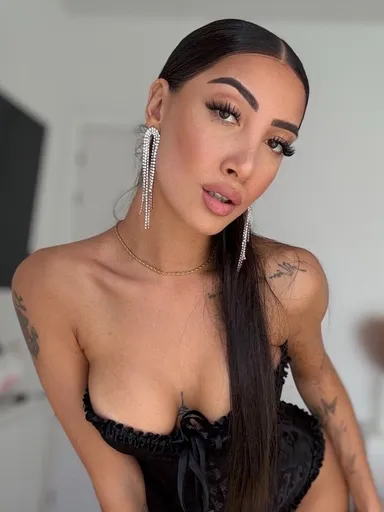 𝗚𝗜𝗦𝗘𝗟𝗟𝗘 𝗖𝗔𝗘𝗧𝗔𝗡𝗢 ⭐️