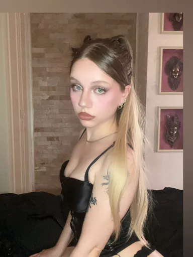 Goddess Alaska VIP🧎🏻🧎🏻🧎🏻