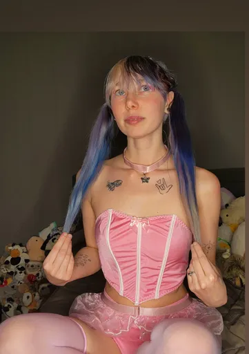 GooeyChewyCosplays69
