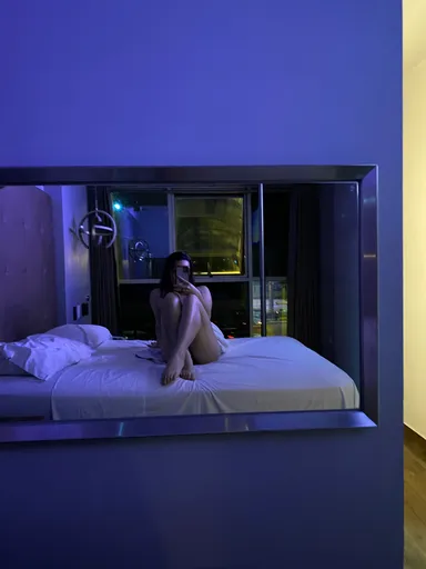 GYM GIRL SEXY