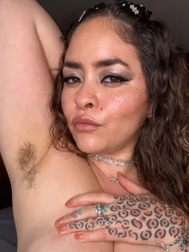 💗HAIRY LOLA 💗