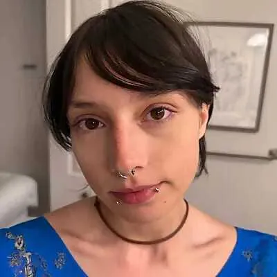 Hailey Holes