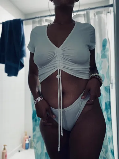 Halle Baby
