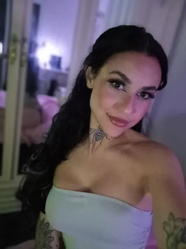 Miss Bella Gio
