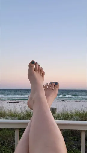 Goddess Kinky Pinky