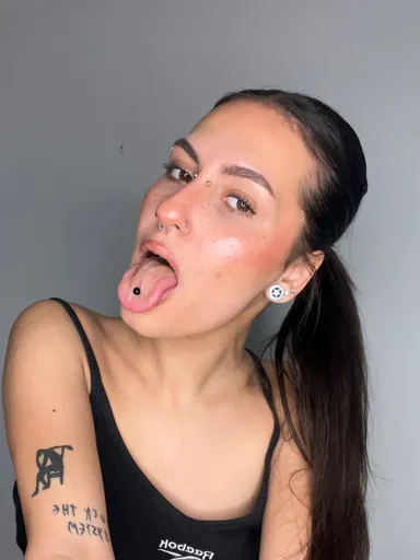 Dee