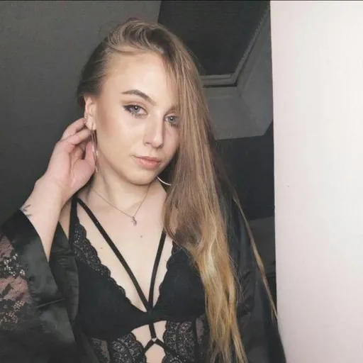 Hollyclue