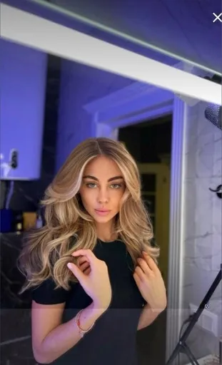 Hotfoxemilia