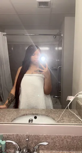 Ms.Honeypot🍯