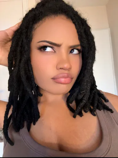 Raina 🫶🏽