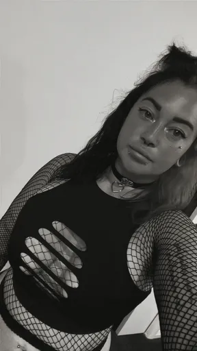 Inked Dream Girl | FREE