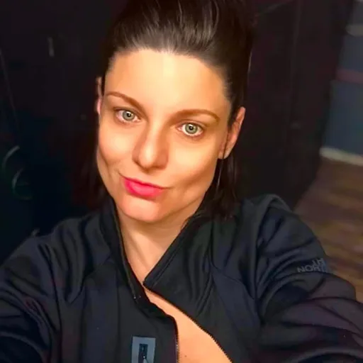 intellectual_dominatrix