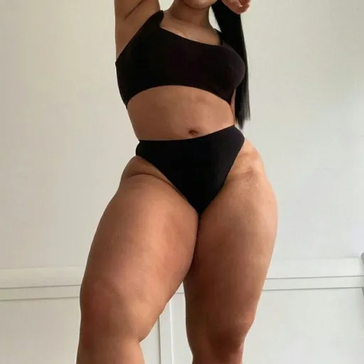 Irena Curvy