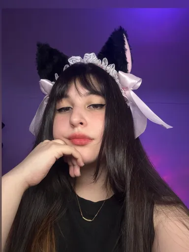 Iris 🐰