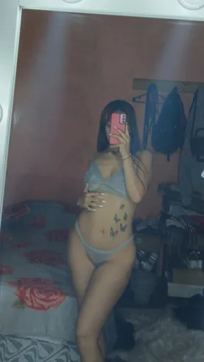 Isa♡ ONLINE GIRLFRIEND