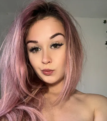 Alysa Fox 🧸