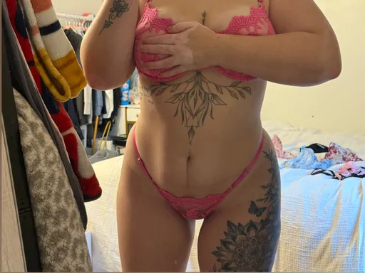 Ivory Nicole