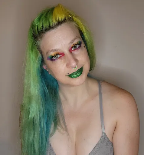 IzzyBella_Germany
