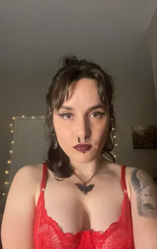 Jade🖤🥀🦇