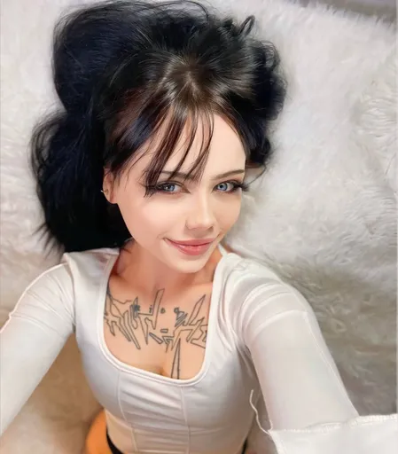 🍑𝕵𝖊𝖓𝖓𝖆 𝕾𝖆𝖓𝖉𝖊𝖗𝖘 🍑
