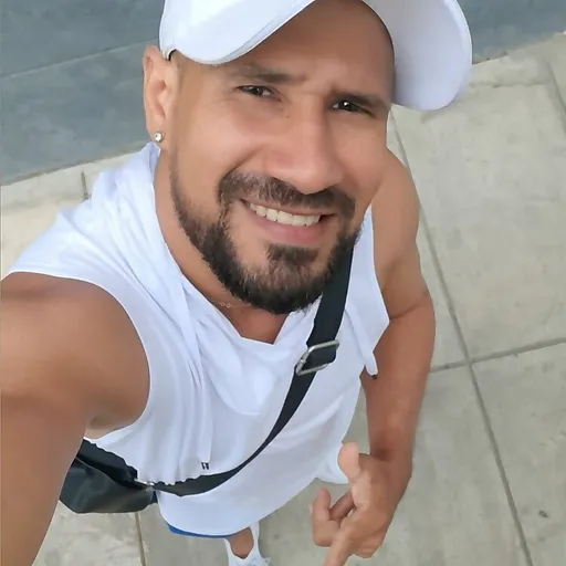 Orlando Castro
