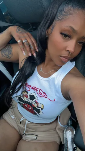 Ona