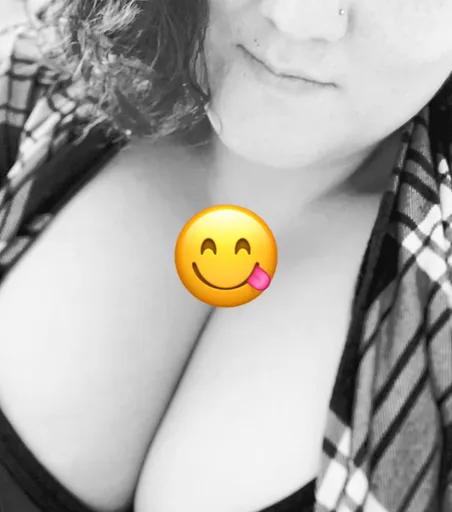 Julie M