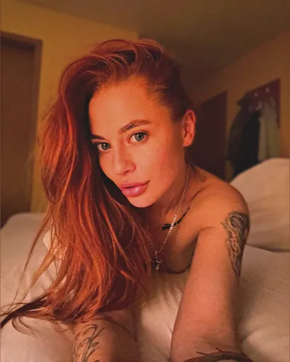 𝗝𝘂𝗹𝗶𝗮 𝗙𝗹𝗮𝗺𝗲𝗵𝗲𝗮𝗿𝘁💝VIP💝