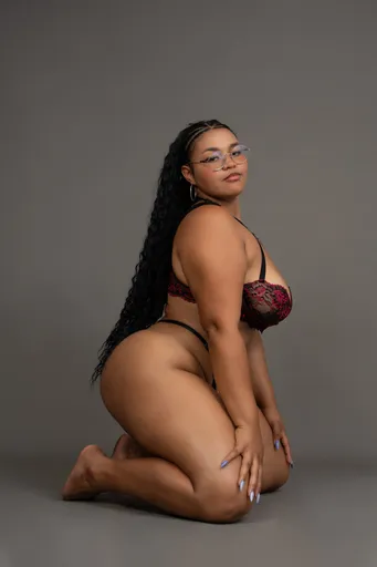 Juliet M Z VIP