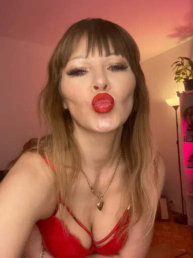 Alona