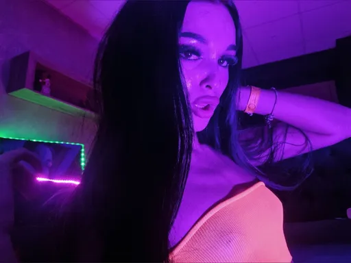 Kaarlax_VIP