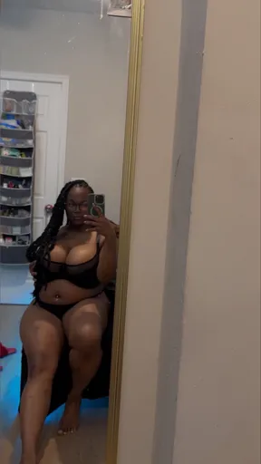 Kay 🍫✨