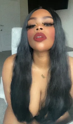 Keziah Jazmin
