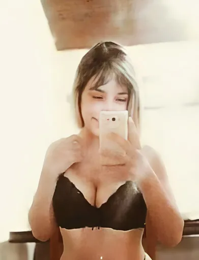 𝐊𝐡𝐚𝐭𝐞 𝐇𝐨𝐭 👀🔥