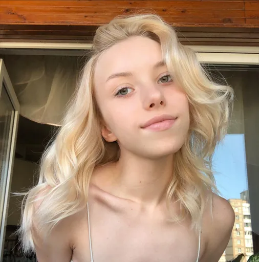 𝐘𝐨𝐮𝐫 𝐊𝐚𝐭𝐭𝐲 💋