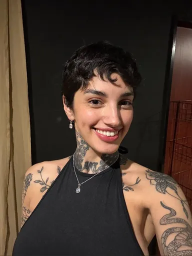 𝑳𝒂𝒕𝒊𝒂 𝑵𝒂𝒕𝒕 💋