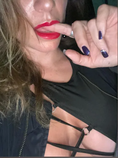 Laura Nin