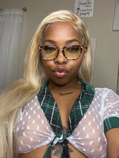 Ms. Handfull FREE
