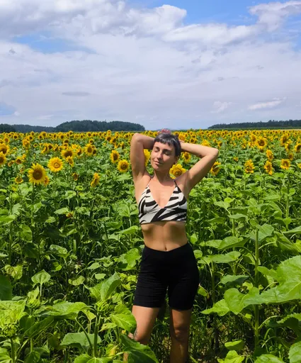 𝗟𝗘𝗬𝗟𝗔 𝗟𝗢𝗪𝗘 🌲