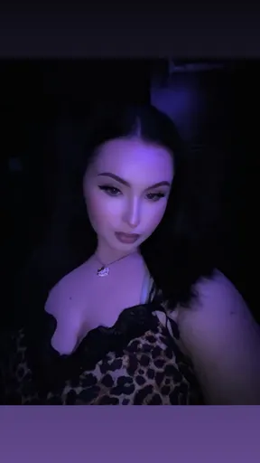 Bratty Bimbo