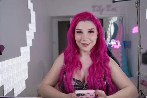 LifeWithLilyLou_TV