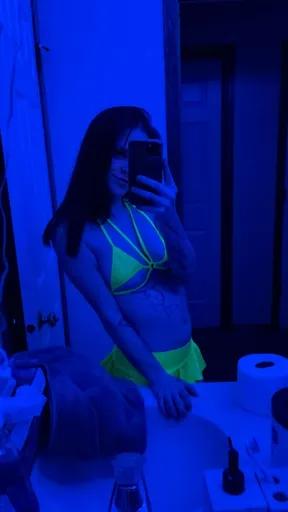 lindsbae