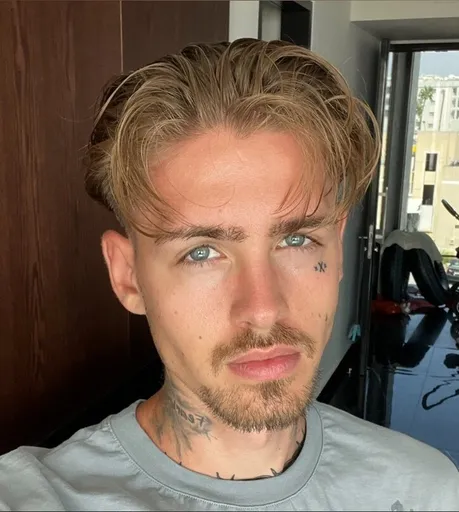 Lucashall