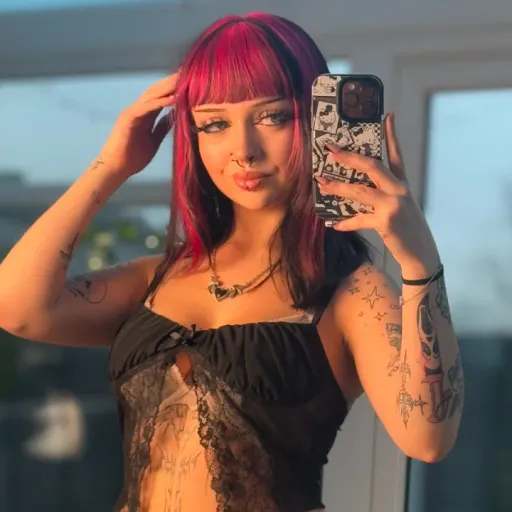 ｌｕｃｙ