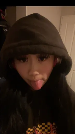 lulu (๑╹ω╹๑ )